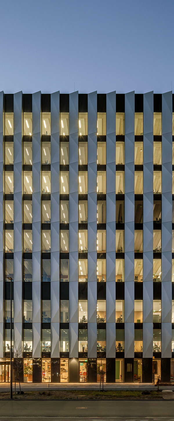 ASML