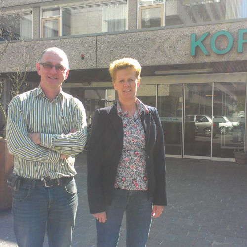 De appartementen zijn opgeleverd aan vertegenwoordigers van Vitalis 2 april 2013.jpg