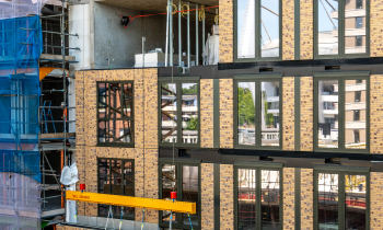 bouw-victoriatoren-steigerloos-metselen-26-foto-laurens-mulkens-3033.jpg