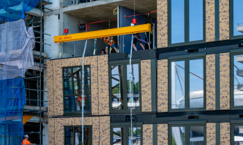 bouw-victoriatoren-steigerloos-metselen-26-foto-laurens-mulkens-3088.jpg