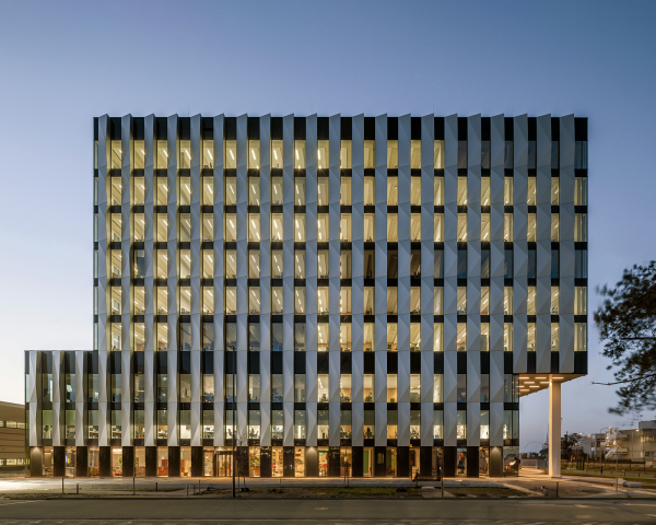 ASML