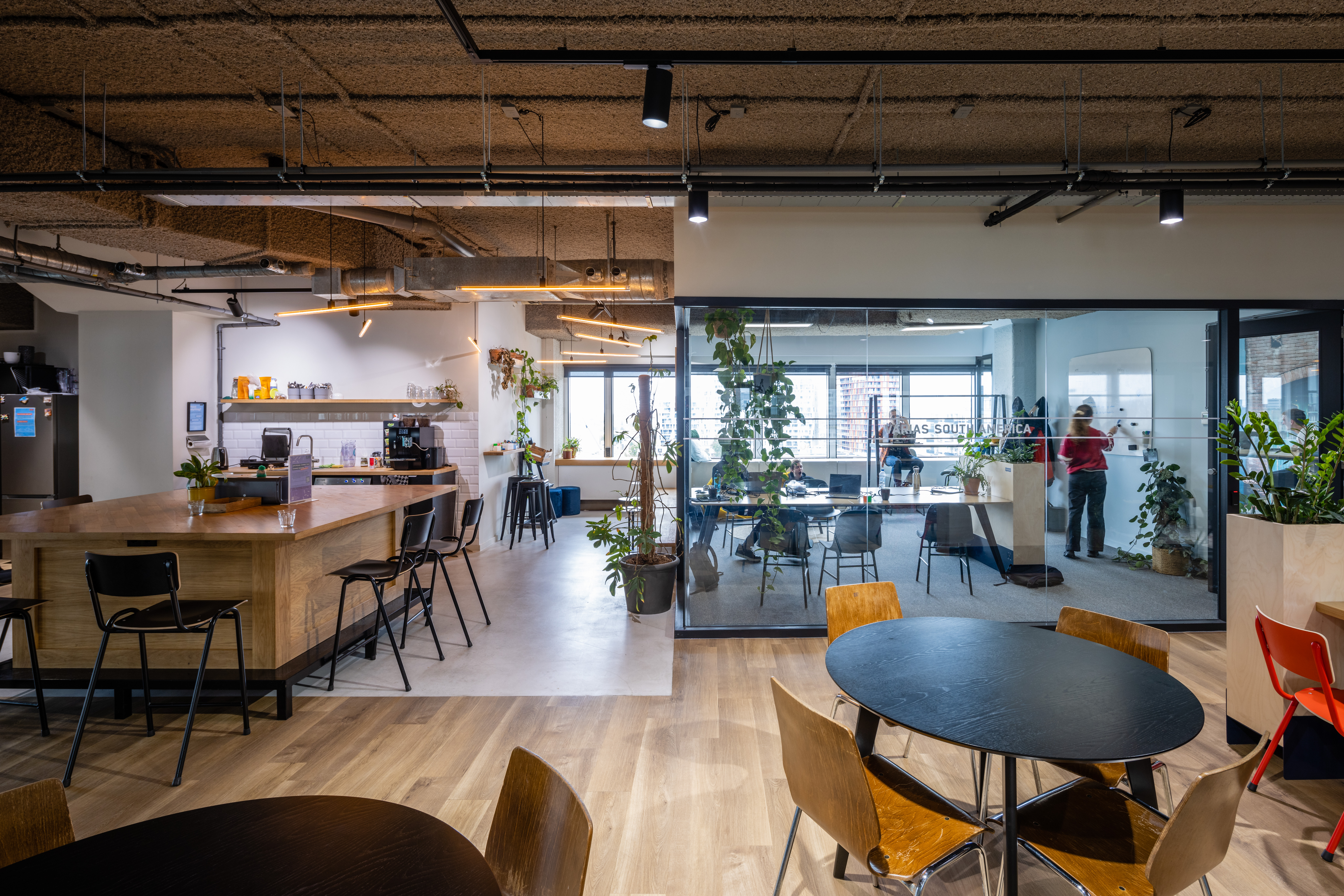 VanAsperdt_Microlab_Rotterdam